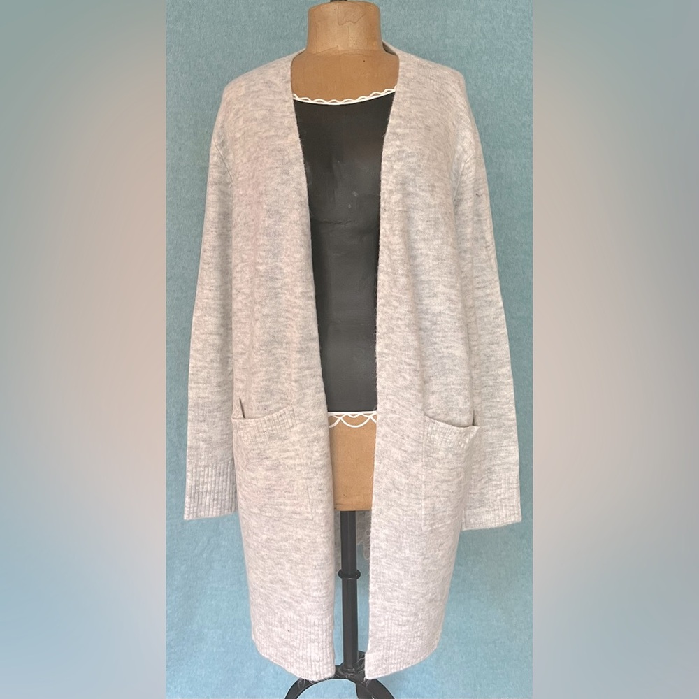 Womens long open sweater size L